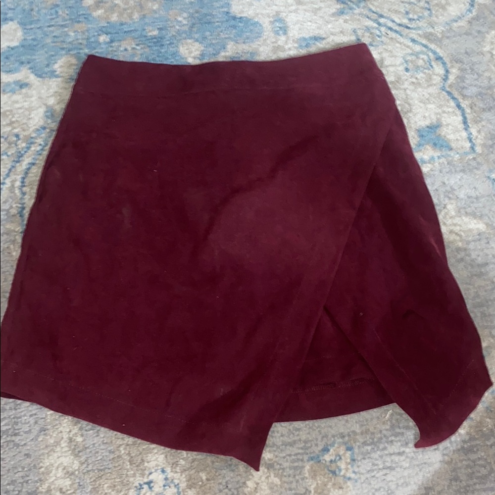 Gianni Bini Burgundy Mini Skirt